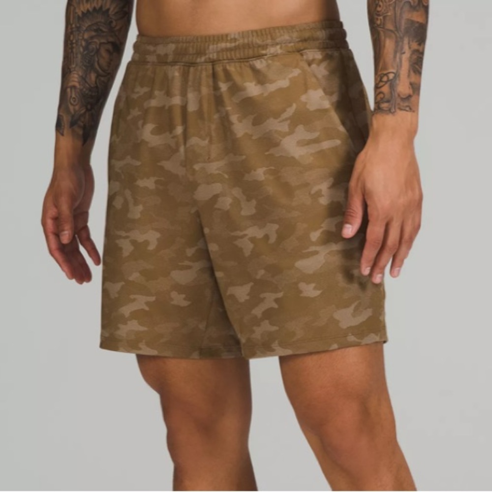Lululemon Pacebreaker 7” Linerless Camo Artifact Shorts